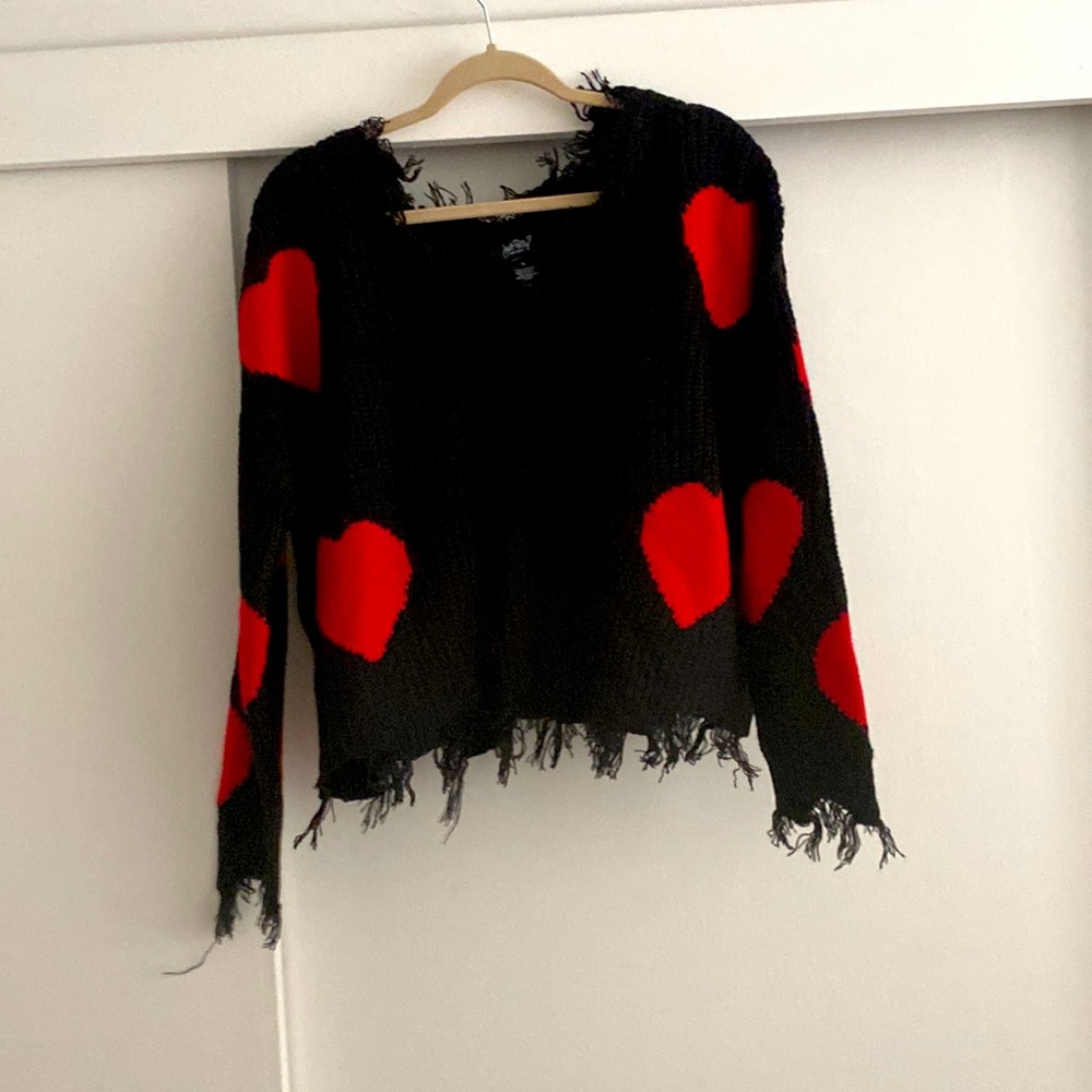Brand-new fan sweater spring or Valentine’s Day!!size s/m !